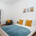 Vaci Street Centre Modern With 3brs Ac * ブダペスト